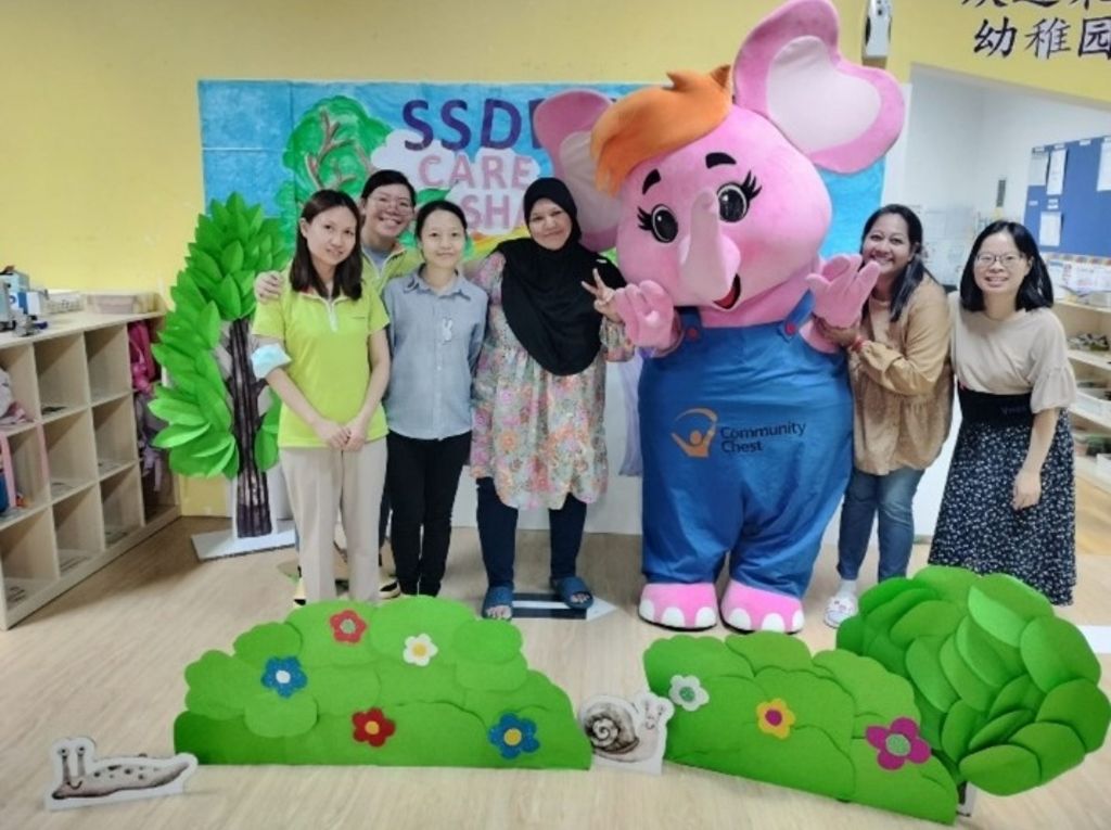 Care Deeply, Share Freely - Meet-and-Greet the Sharity Elephant — photo 3
