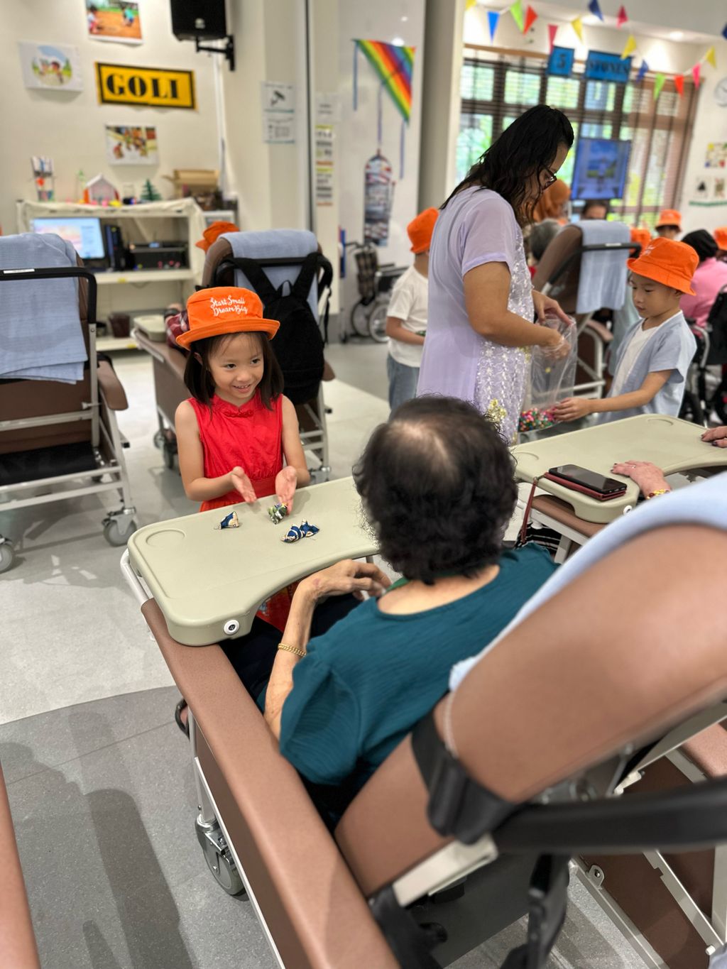 SSDB Finale: Giving Back to the Community — photo 5