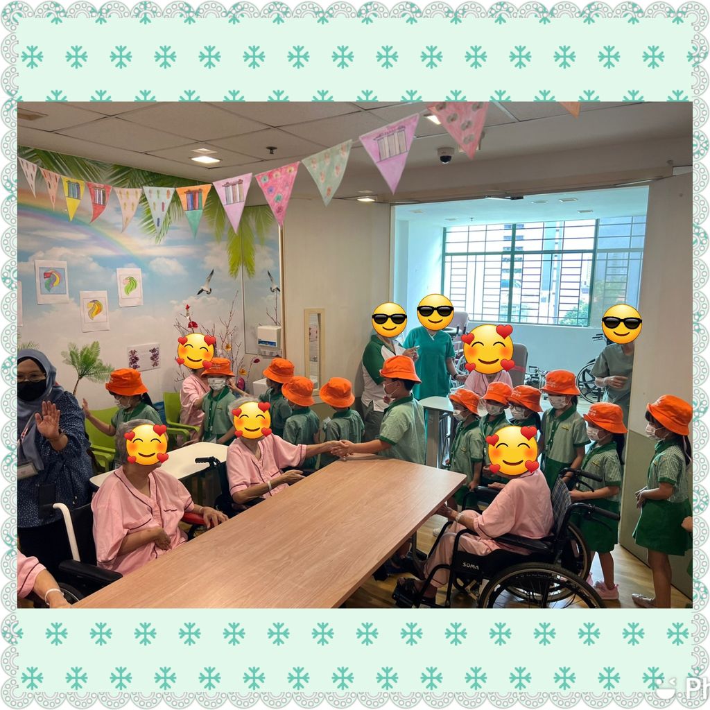 Little World's Visit to Grace Lodge Nursing Home — photo 4