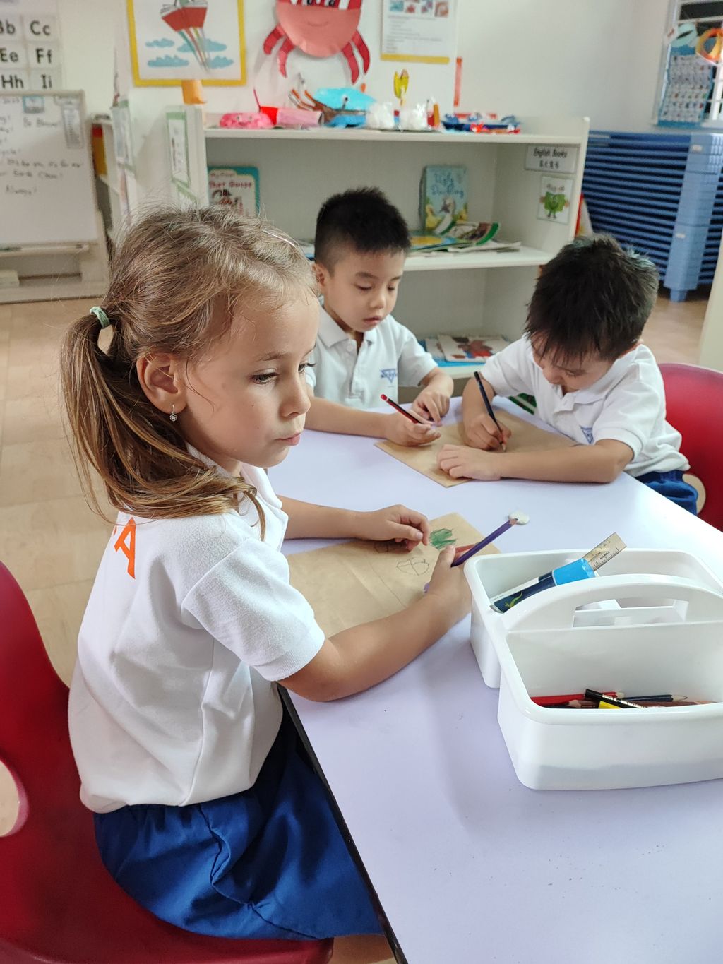 YWCA Bishan Go green! It's for you, It's for me! Reuse recycled materials series. — photo 5