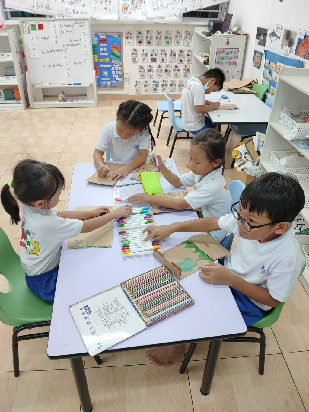 YWCA Bishan Go green! It's for you, It's for me! Reuse recycled materials series. — photo 6