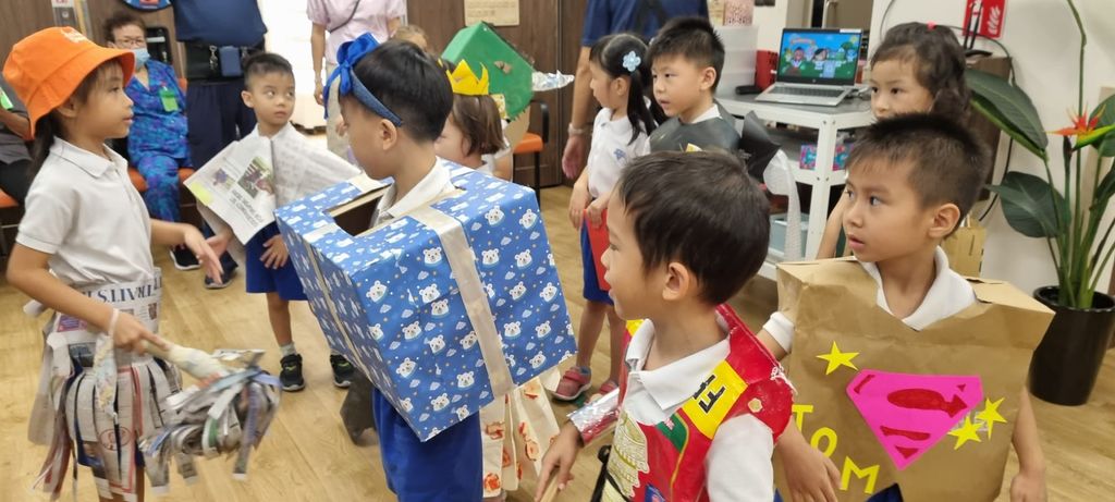 YWCA Bishan Go green! It's for you, It's for me! Reuse recycled materials series. — photo 2