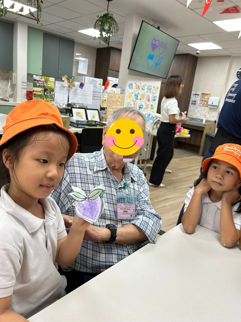 YWCA Bishan Go green! It's for you, It's for me! Reuse recycled materials series. — photo 4
