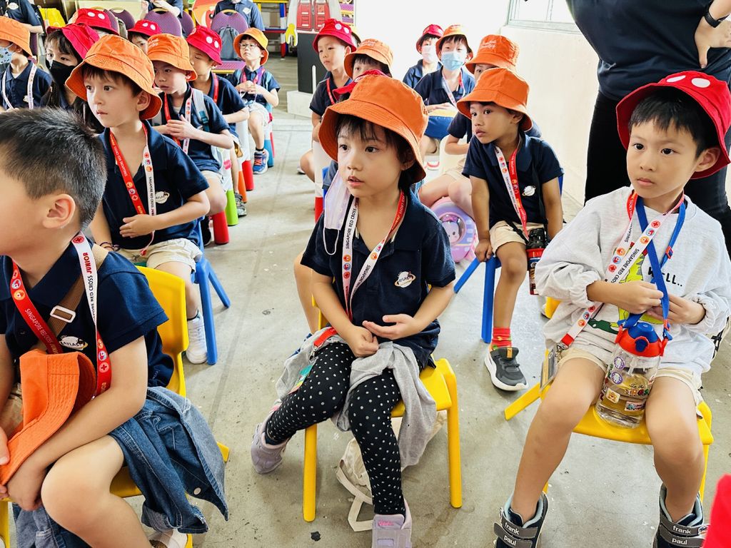 去少年红十字会当小英雄 — photo 3