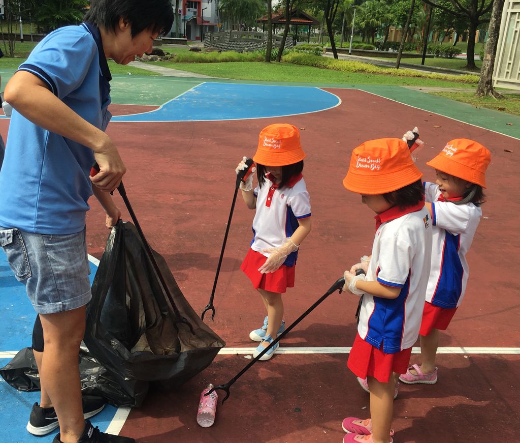 SSDB Launch - Thanks From Me To You (Part 1; Collaboration with the Cleaners) — photo 1
