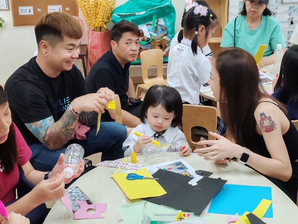 2023 SSDB: The Plastic Mission Carnival — photo 8