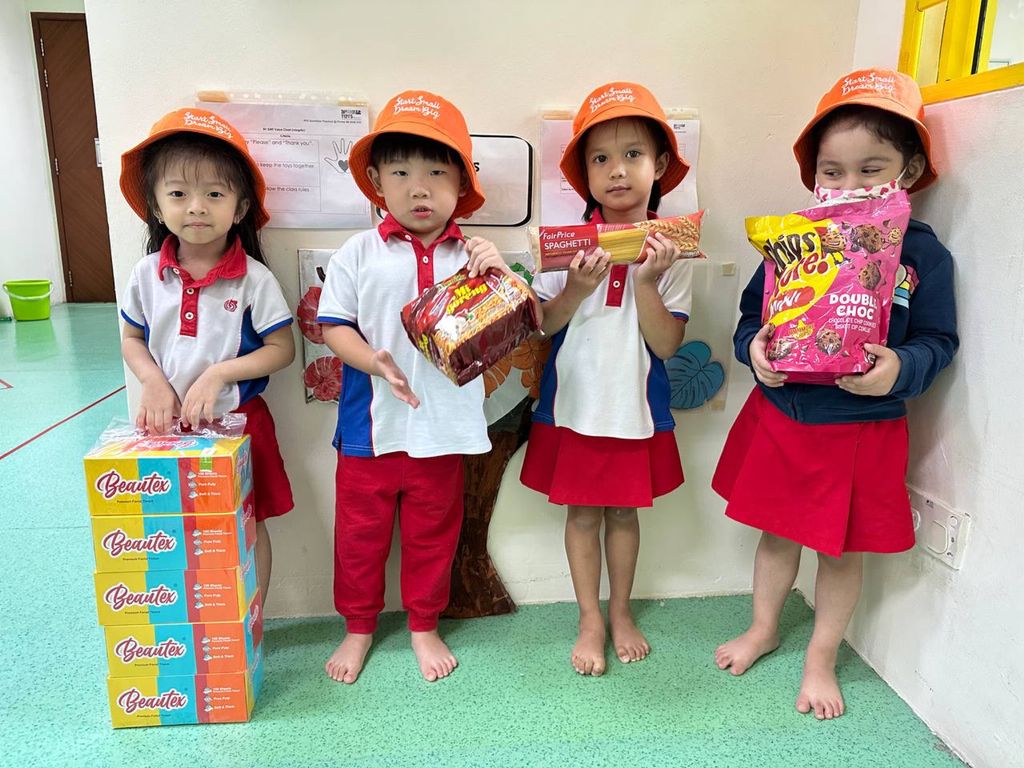 No One Can Do Everything, but Everyone Can Do Something PCF Sparkletots @ Pioneer 662B — photo 7