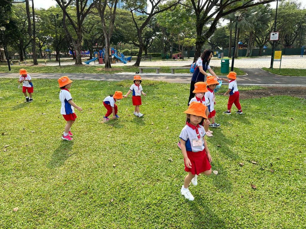 No One Can Do Everything, but Everyone Can Do Something PCF Sparkletots @ Pioneer 662B — photo 6