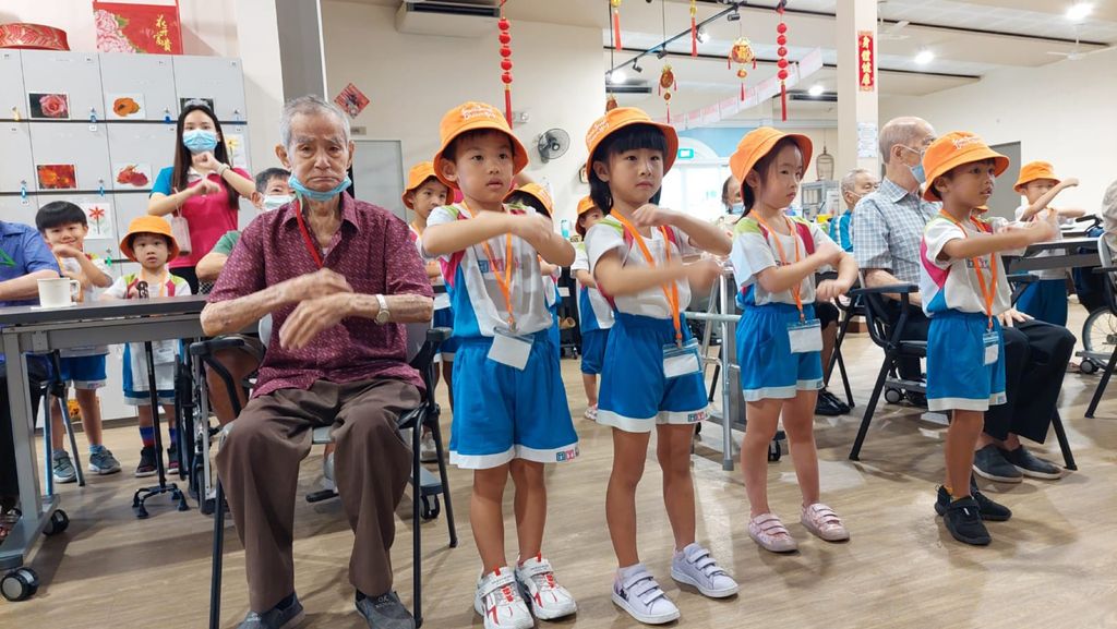 A Visit to Sheng Hong Active Aging Hub @ Sennett — photo 9