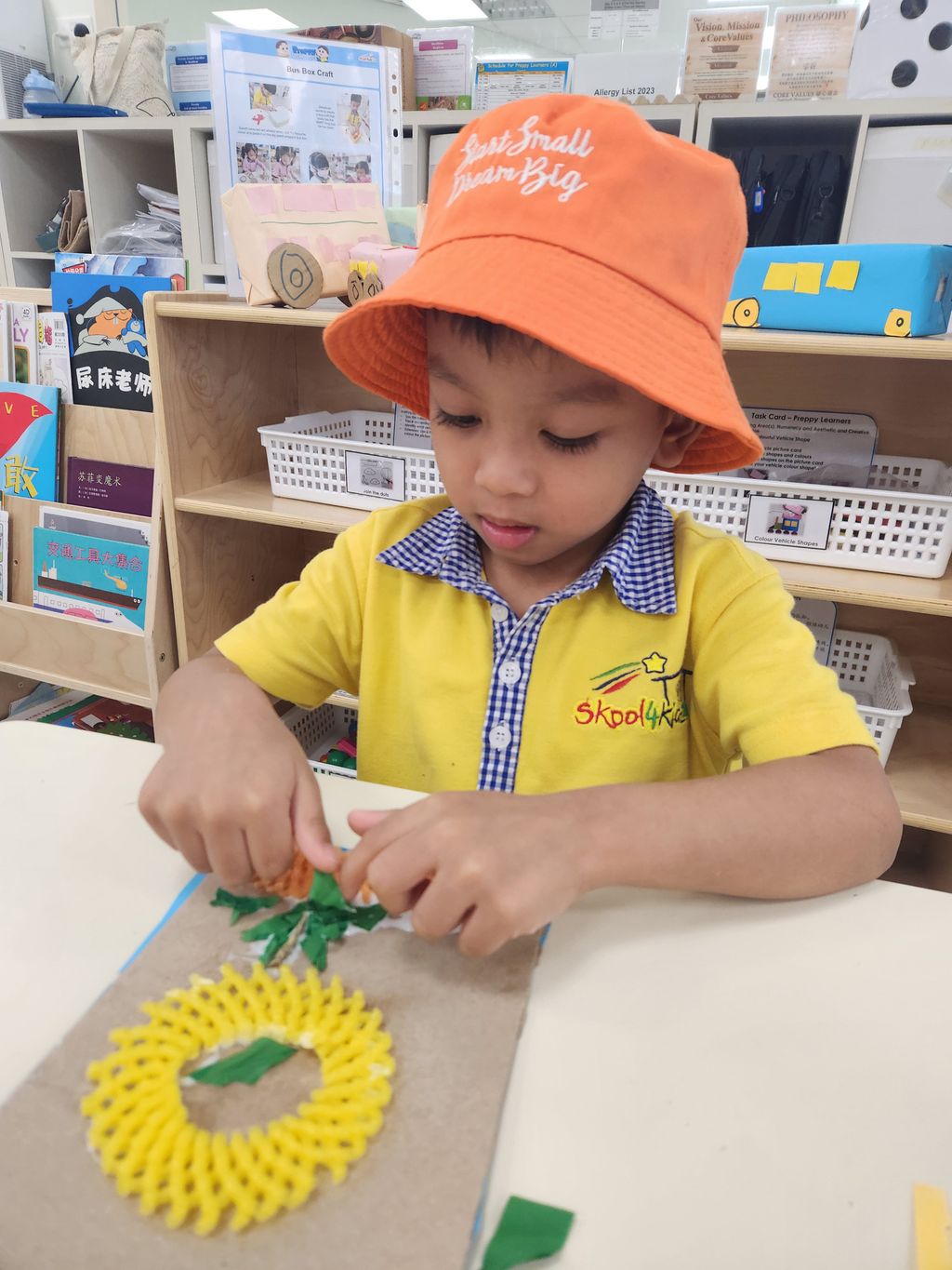 Skool4Kidz @ One Punggol Campus - Many Helping Hands, Caring for Everyone : Caring for Our Community ( Story 2 ) — photo 3