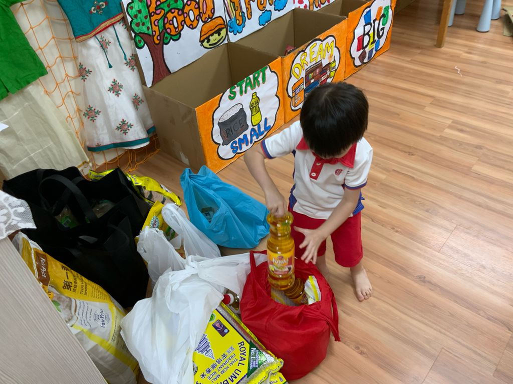 PCF Sparkletots Preschool @ Punggol Coast Blk 676B DS Presents… Food Donation Drive — photo 8