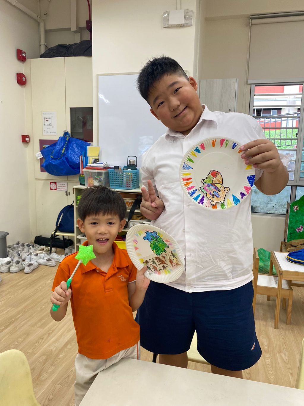 Story reading and art craft