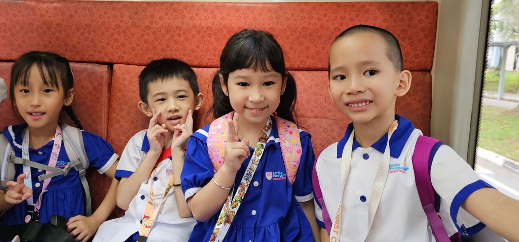 2024 SSDB Project - Little Helping Hand at the Sengkang Public Library — photo 2