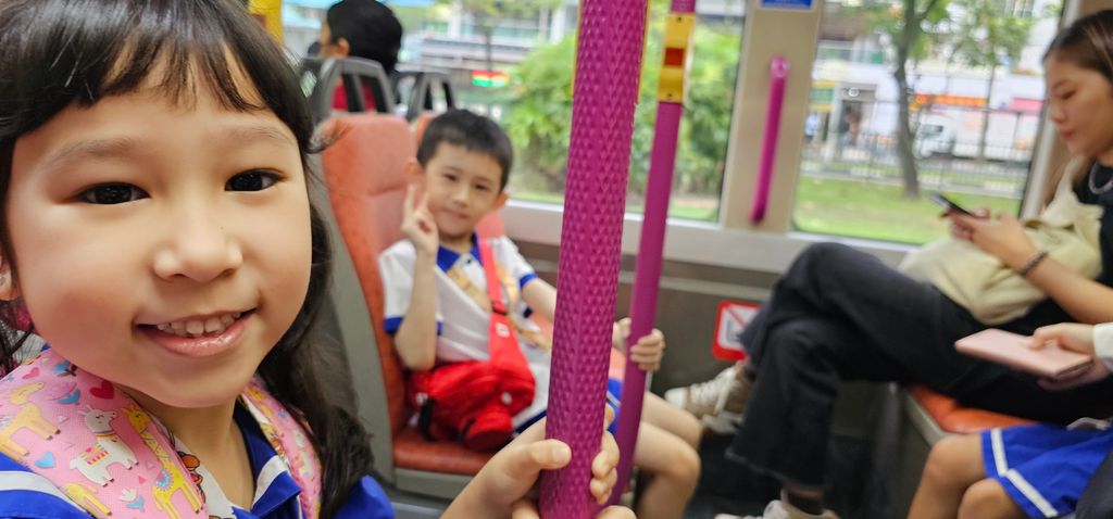 2024 SSDB Project - Little Helping Hand at the Sengkang Public Library — photo 3