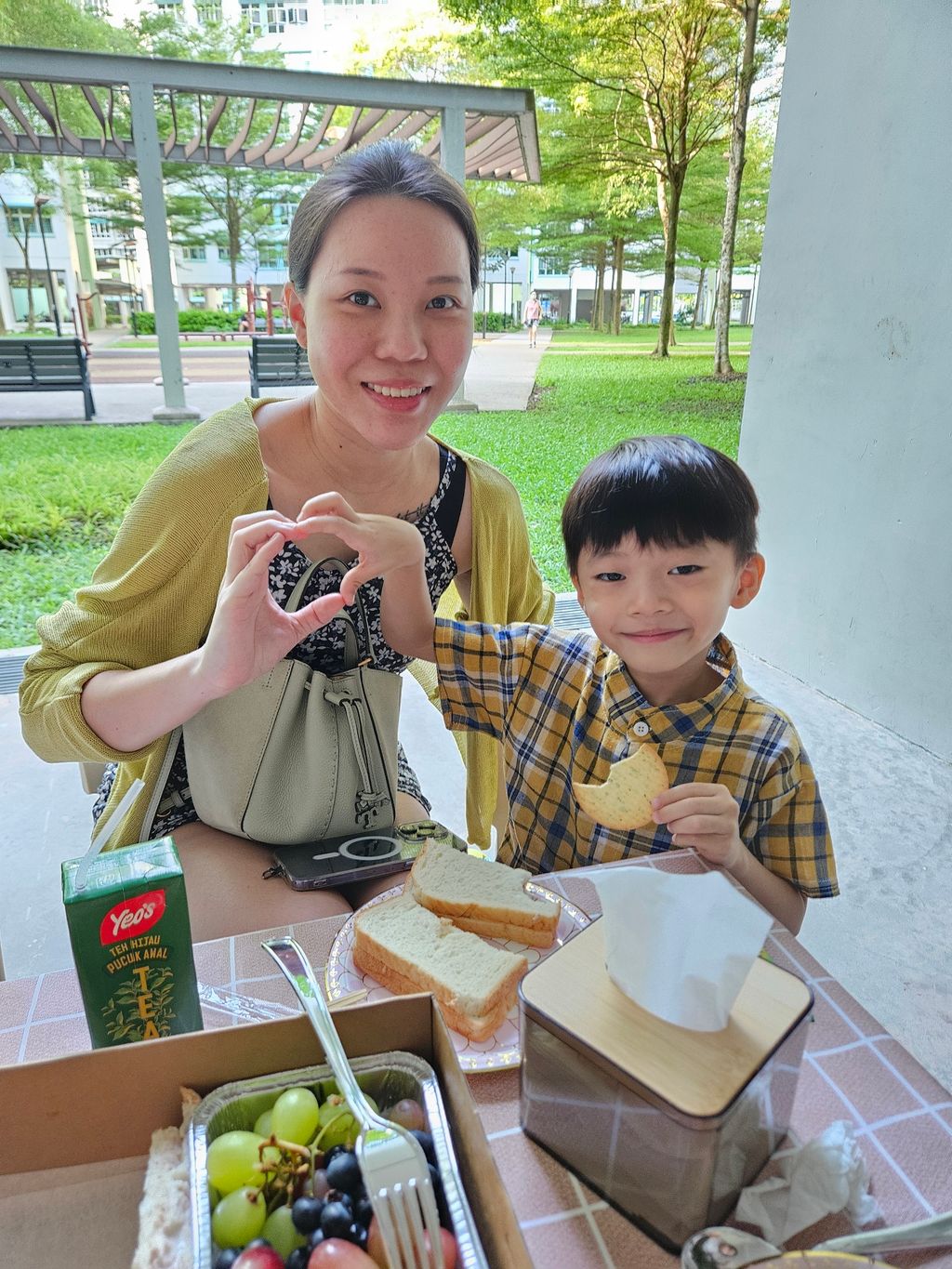 'Breakfast with Mommies' event on Mother's Day Celebration — photo 19