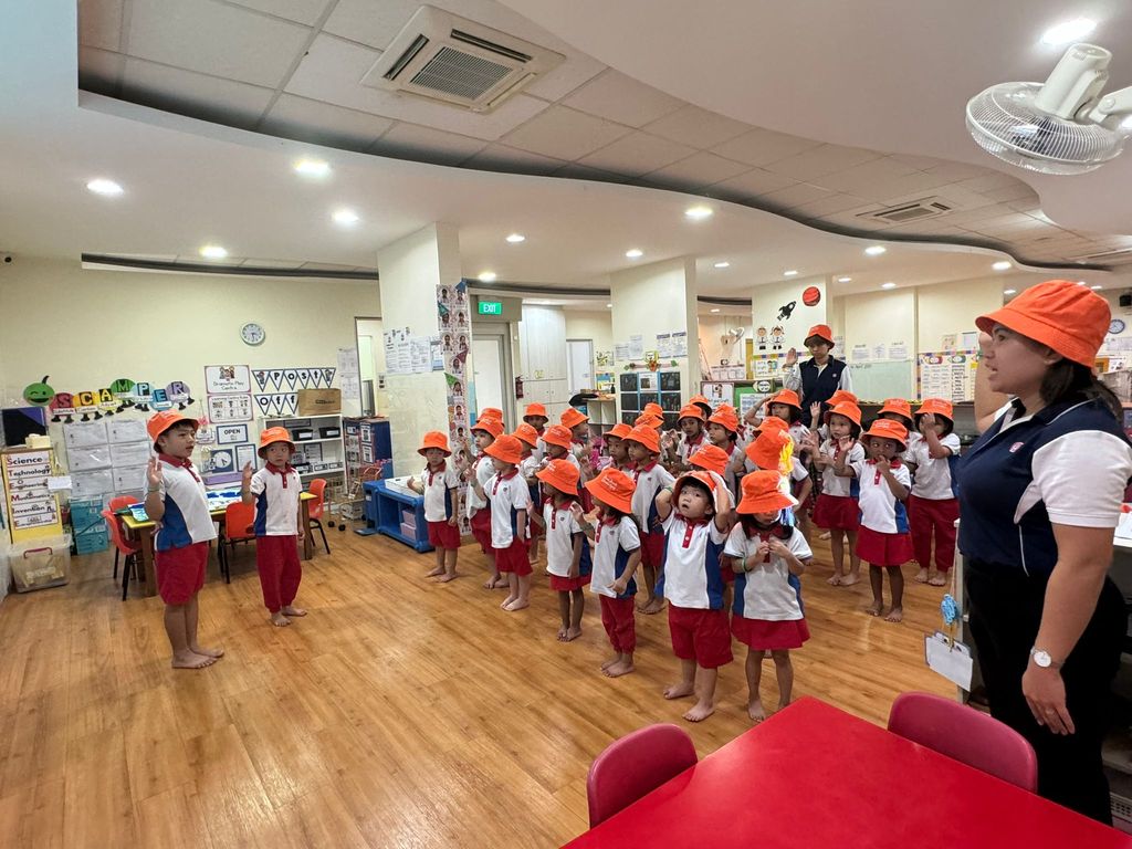 SSDB Kick-off Ceremony @ Ayer Rajah- Gek Poh Blk.41 — photo 5