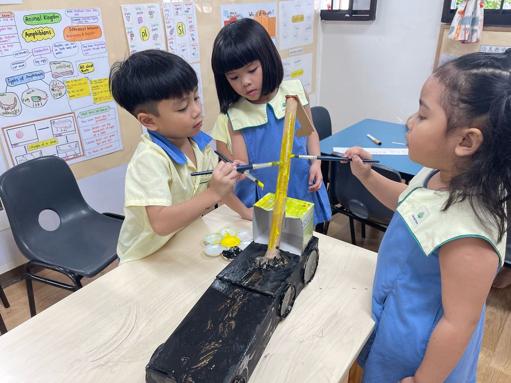 Building Trucks! — photo 12