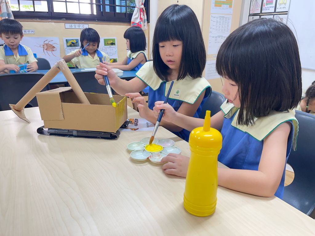 Building Trucks! — photo 17