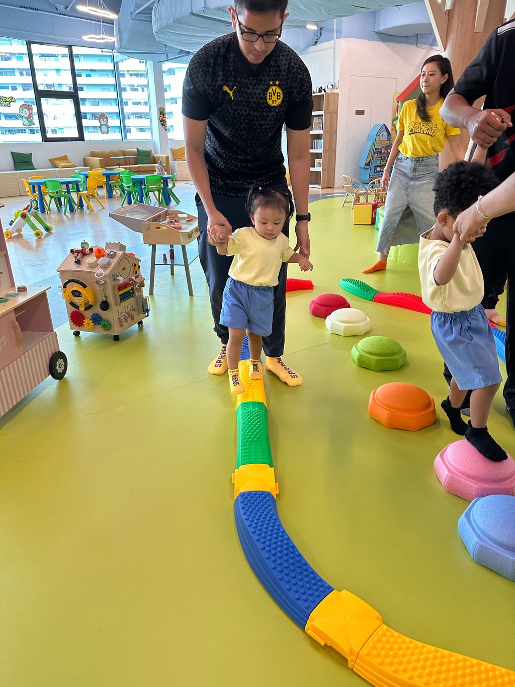 Showing Kindness @ Kidztropic — photo 6