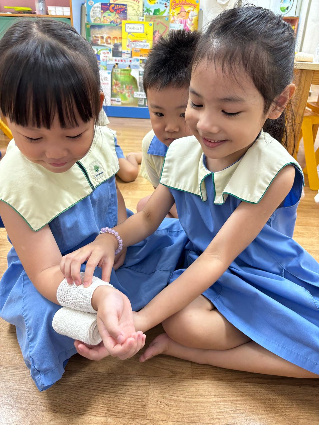 Basic first aid — photo 17
