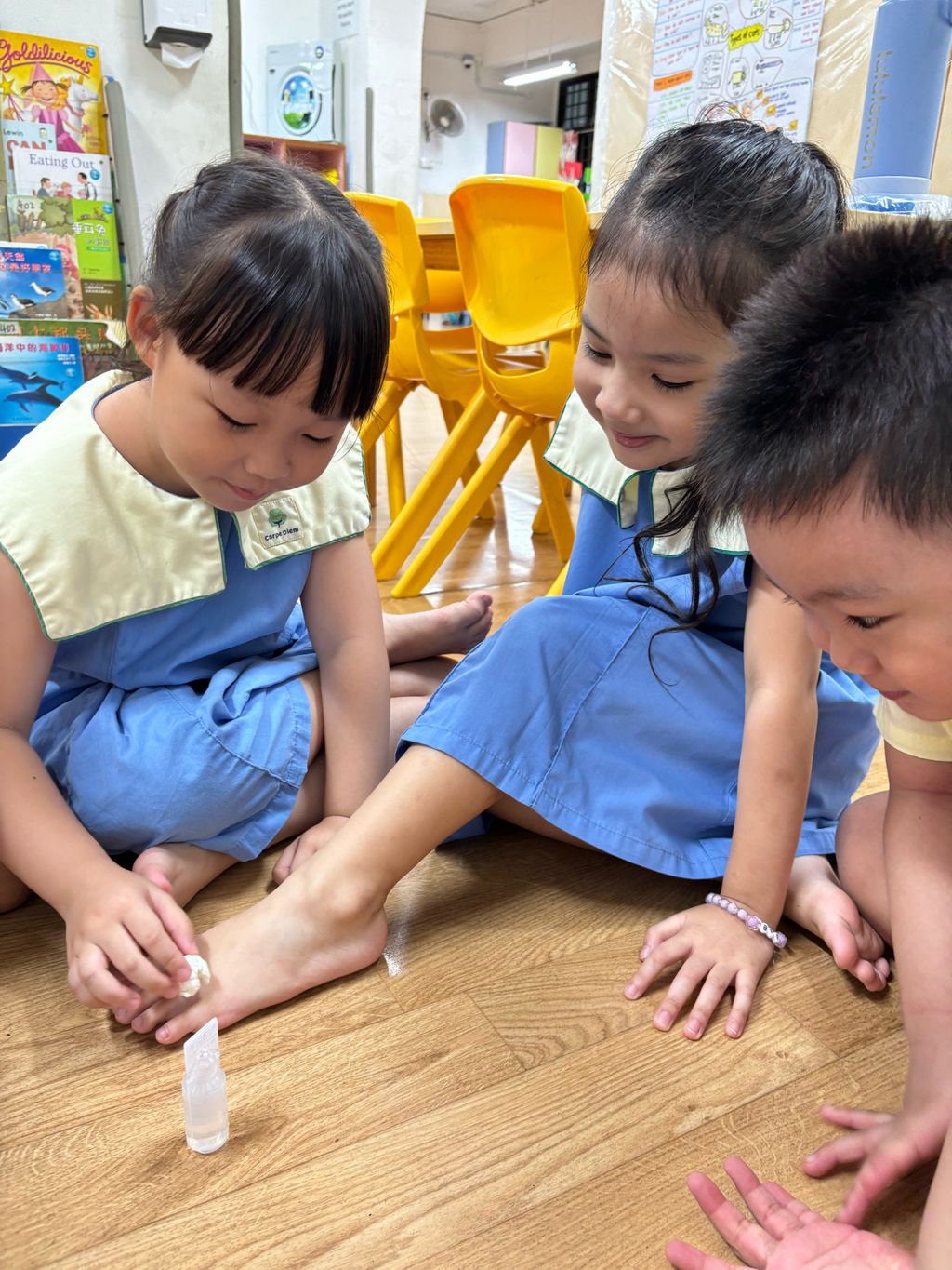 Basic first aid — photo 18