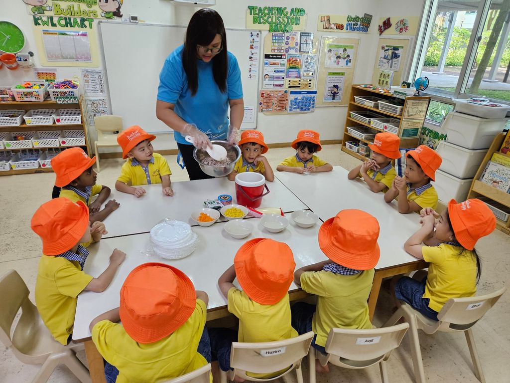 HPB Healthy Lifestyle Puppet Show & Making Healthy Riceballs — photo 2