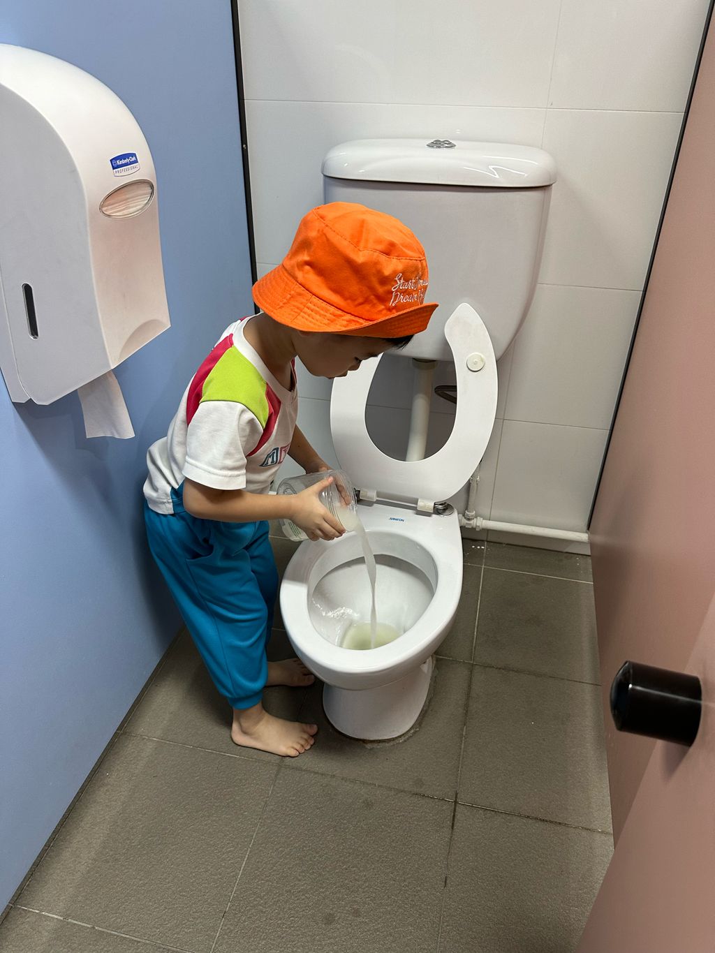 Reusing water (II) — photo 4