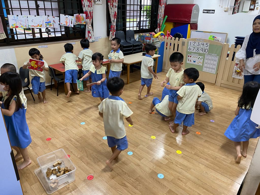 N2- Clean up song — photo 3