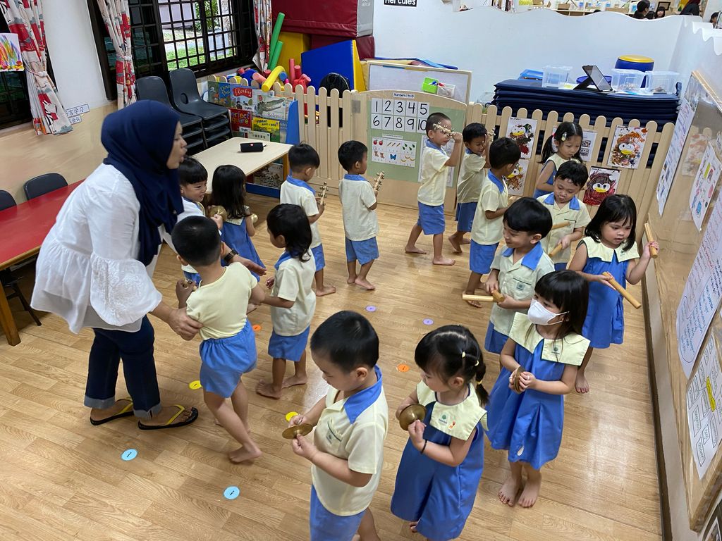 N2- Clean up song — photo 4