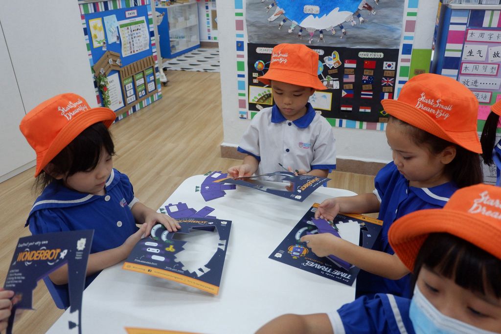 Blast off at LFP Jurong East 248: Celebratibg 10 Years of Start Small Dream Big (Launch Day) — photo 2