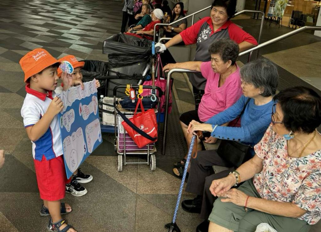 SSDB 2024: Community Outreach @ Kampung Admiralty — photo 5
