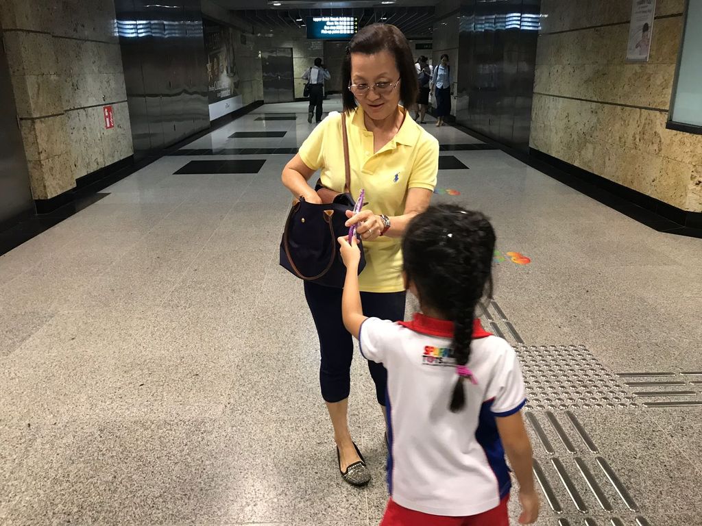 "Thank You uncles and aunties" — photo 7
