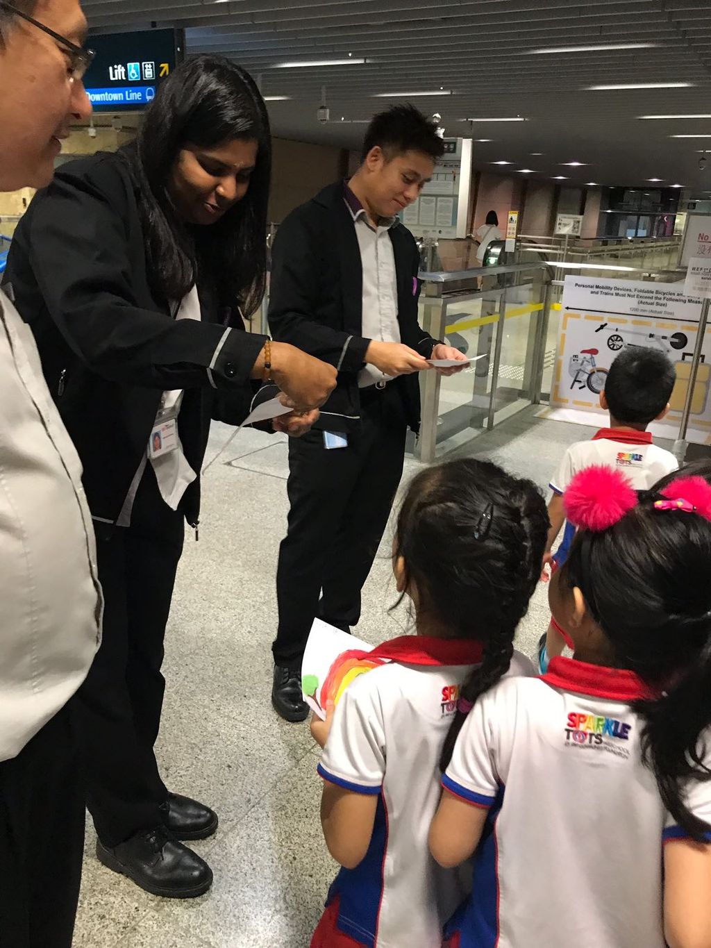"Thank You uncles and aunties" — photo 13