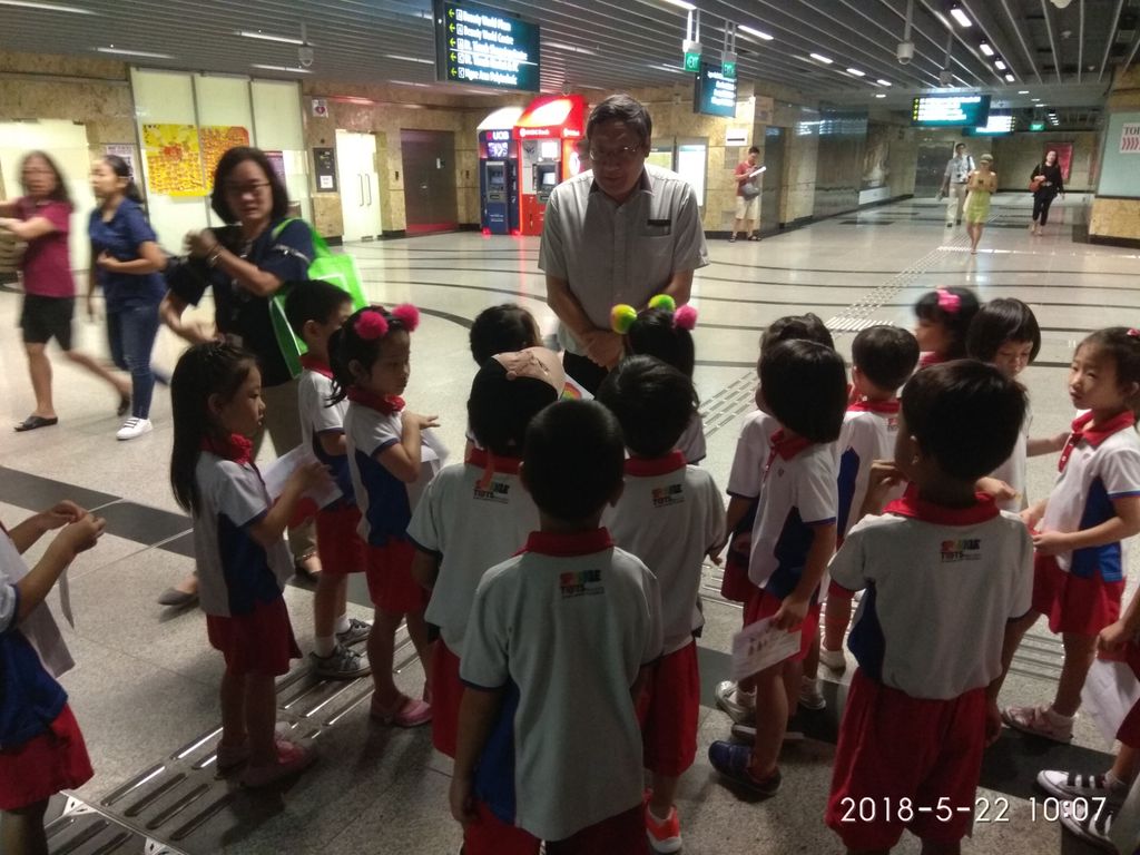 "Thank You uncles and aunties" — photo 17