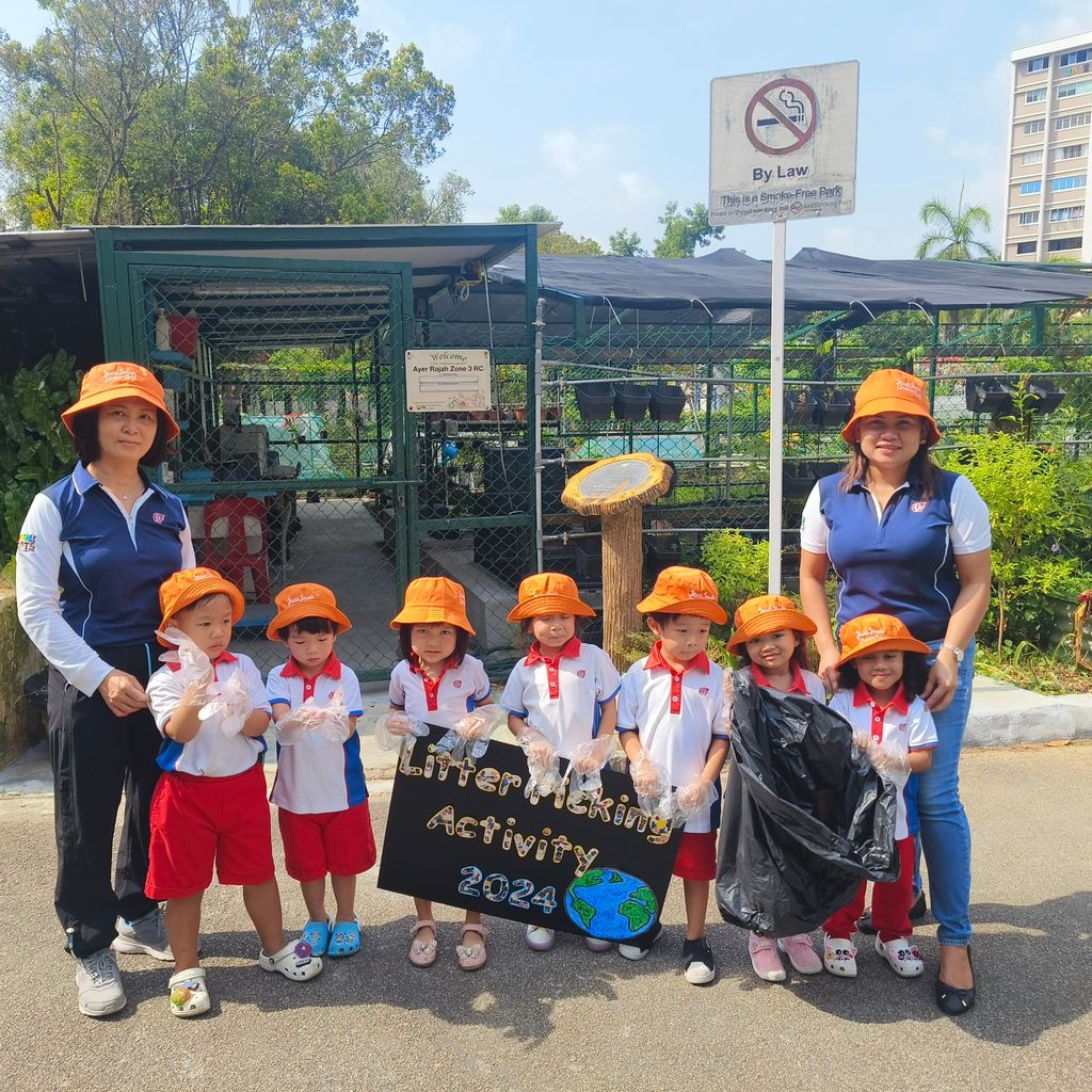 Litter Picking Activity — photo 10