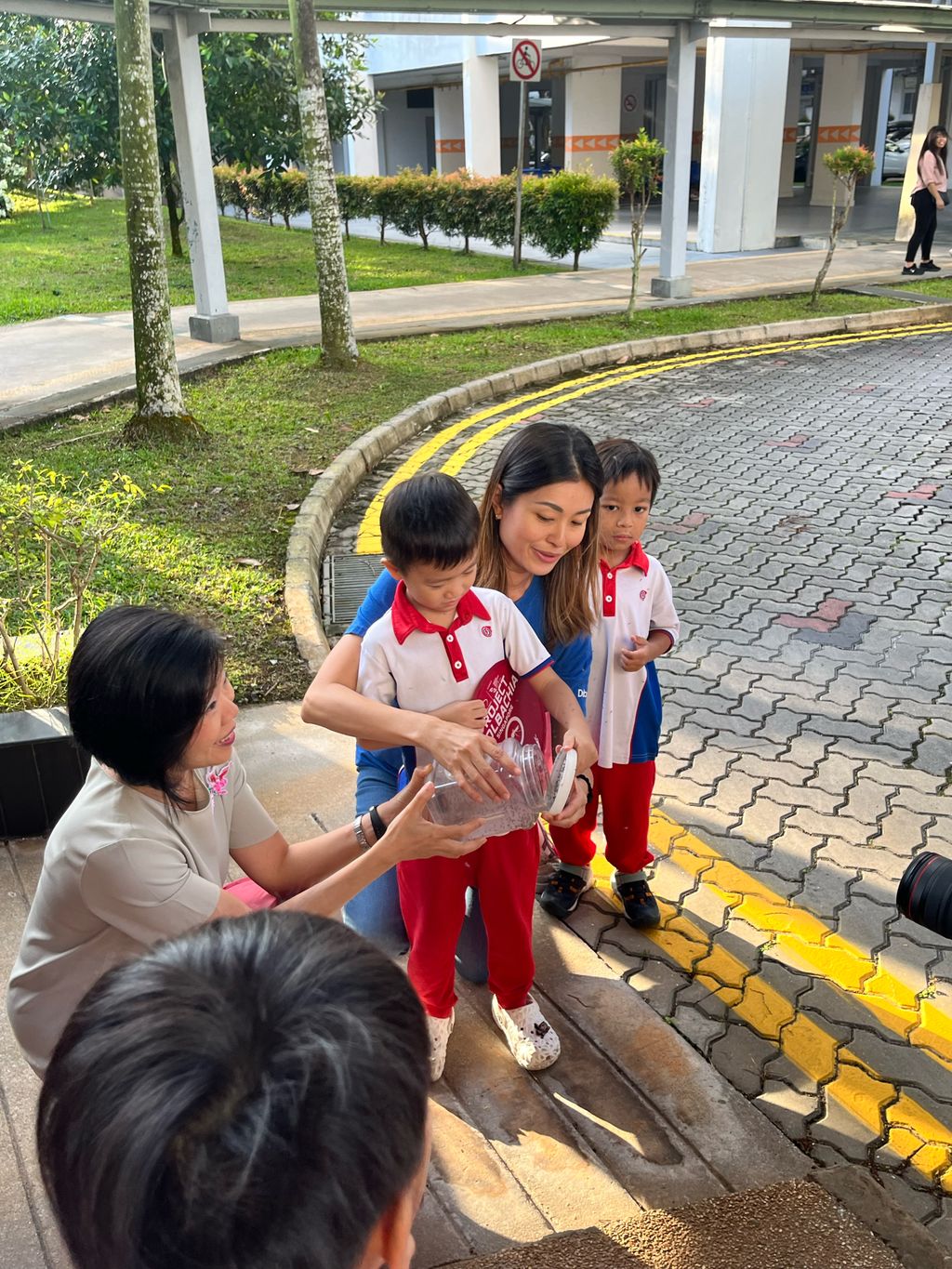 Project Wolbachia with Ms.Sim Ann — photo 2