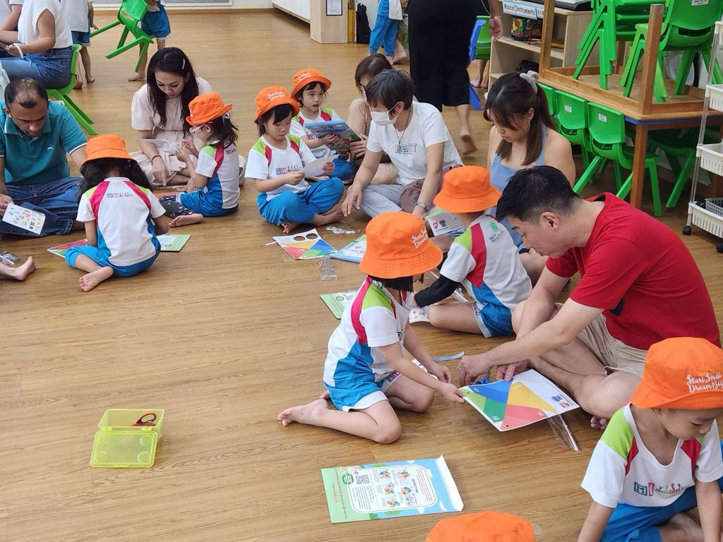 K1 Parents Day Celebration — photo 10