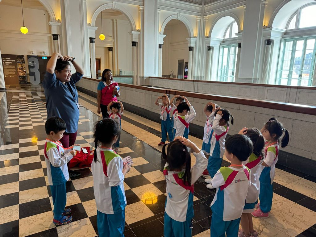 National Art Gallery Visit by N2 — photo 6