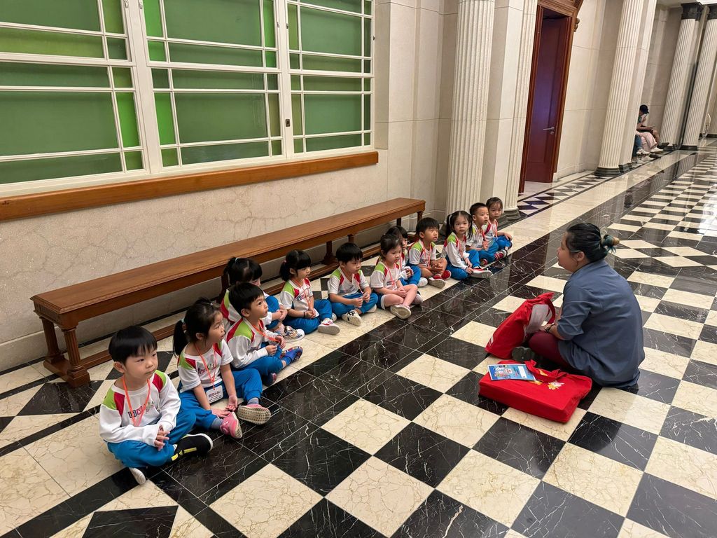 National Art Gallery Visit by N2 — photo 8