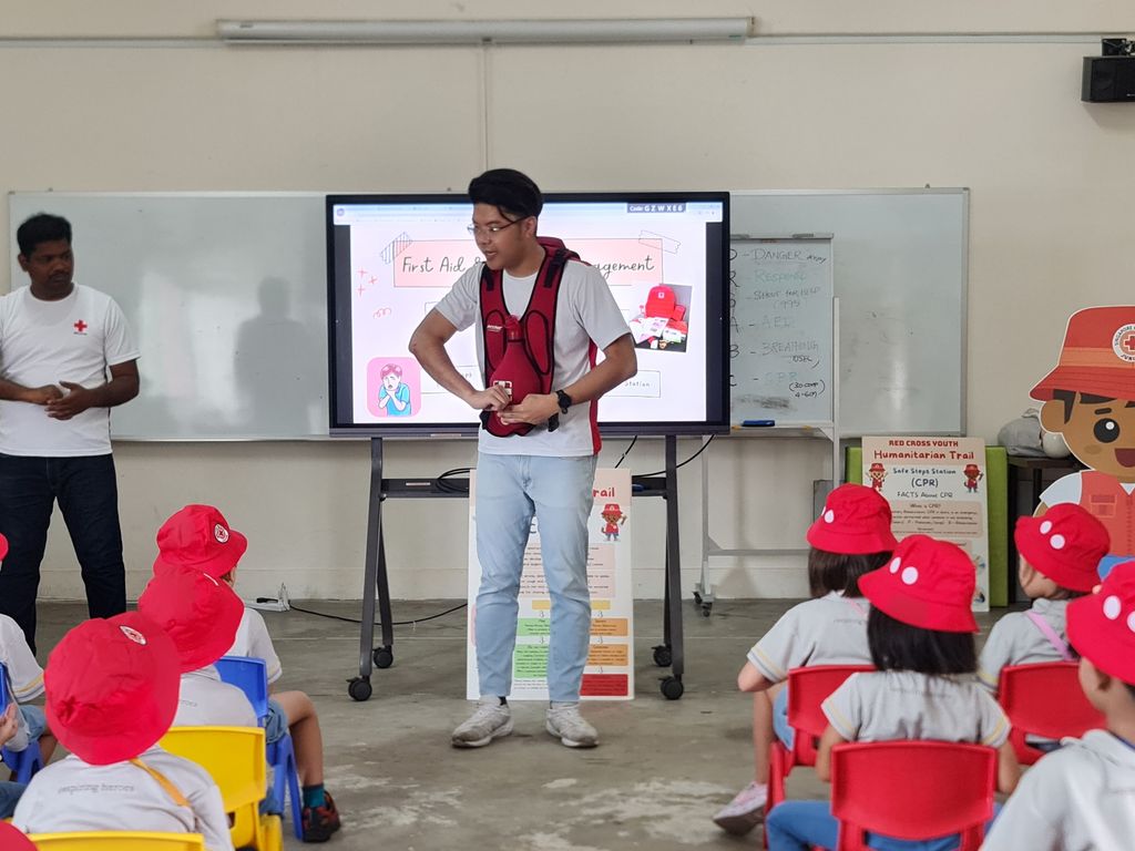 Star Learners @ Yishun's visit to the Red Cross Humanitatian Campsite — photo 2