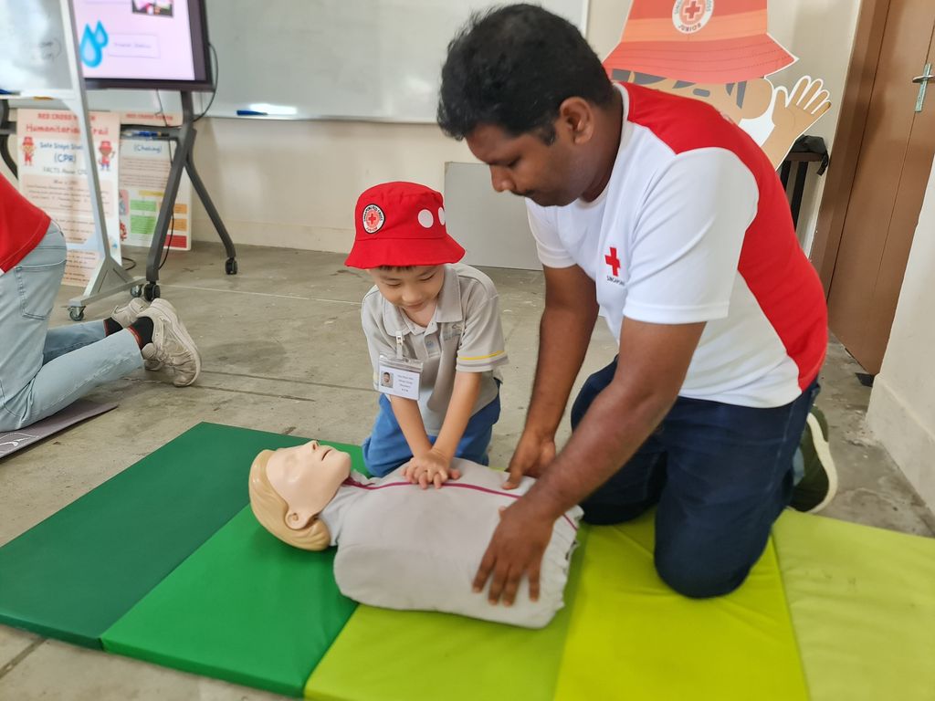 Star Learners @ Yishun's visit to the Red Cross Humanitatian Campsite — photo 10