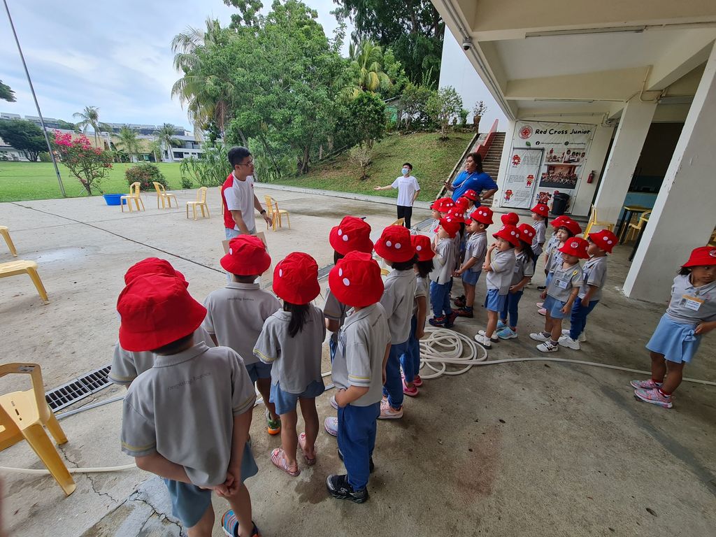 Star Learners @ Yishun's visit to the Red Cross Humanitatian Campsite — photo 5