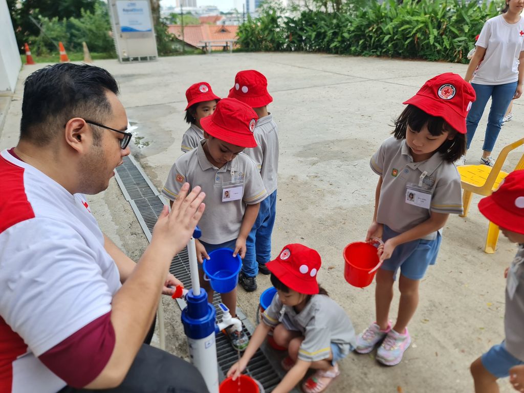 Star Learners @ Yishun's visit to the Red Cross Humanitatian Campsite — photo 6