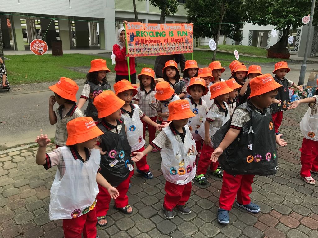PPIS JURONG @826 Flashback to our SSDB launching "RECYCLING IS FUN"