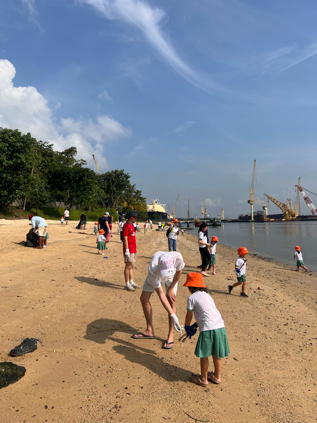 SSDB 2024: Fathers’ Day Beach Cleanup and Picnic — photo 1