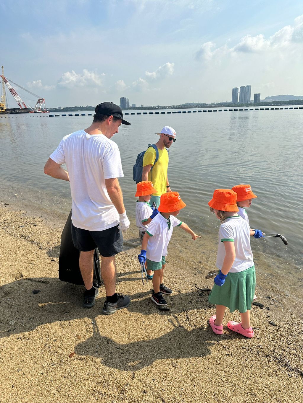 SSDB 2024: Fathers’ Day Beach Cleanup and Picnic — photo 3