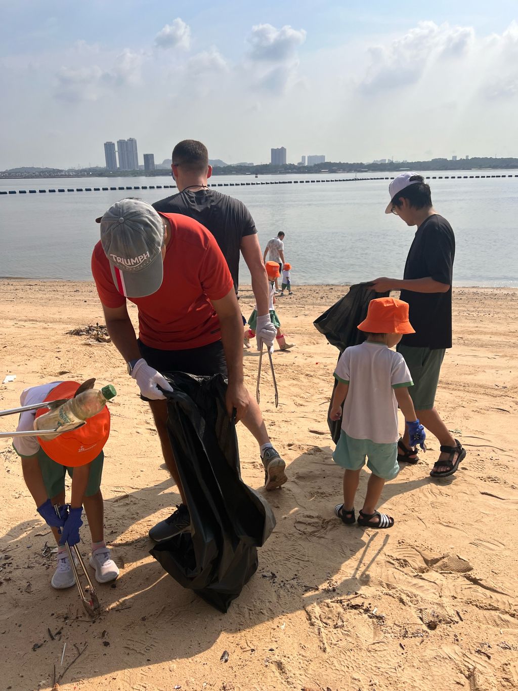 SSDB 2024: Fathers’ Day Beach Cleanup and Picnic — photo 7