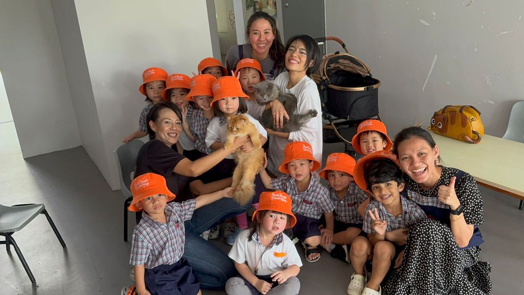 Our Hands-On Experience with Angel Paws furry friends, Noel and Noah! — photo 1