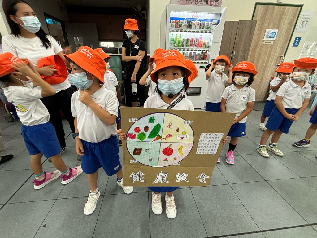 Connecting the Juniors at New Life Preschool to the Seniors within the Community! ❤️ — photo 1