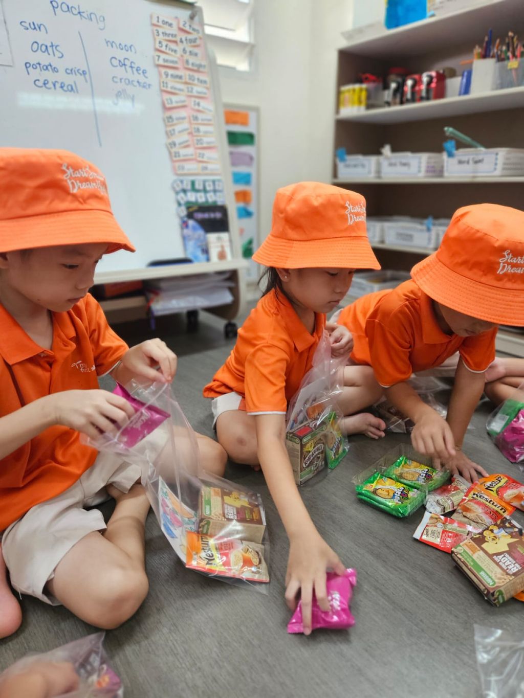 Volunteering Starts Young - My First Skool at Ang Mo Kio blk 601 — photo 3